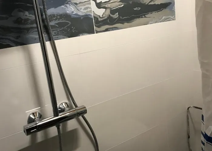 La Maison D Helene Alojamento de Acomodação e Pequeno-almoço Cambes (Lot)